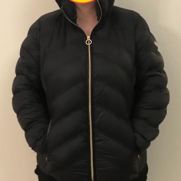 Michael Kors Jackets & Blazers - Michael Kors Packable Down filed jacket Michael Kors Jackets & Blazers - Michael Kors Packable Down filed jacket